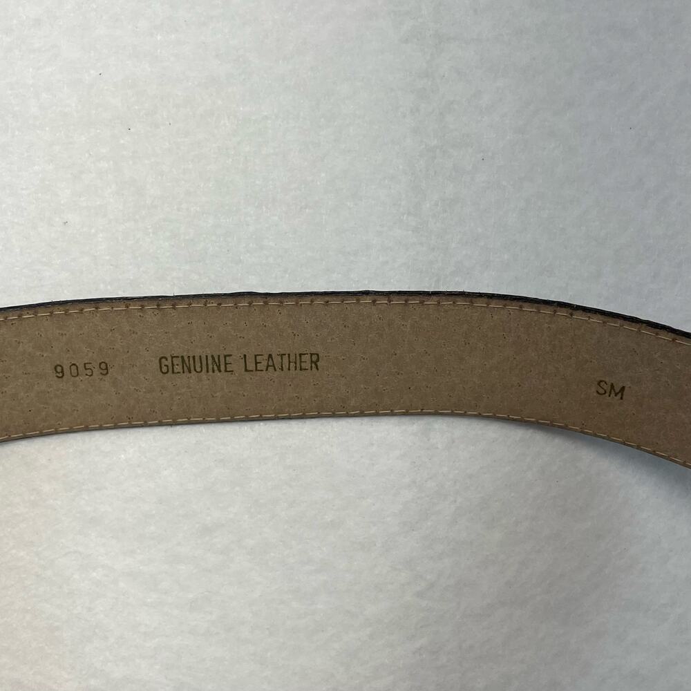 Vintage Mobwife Statement Leather Belt Burgundy Croc Embossed Gold Buckle S/M - Picture 2 of 9